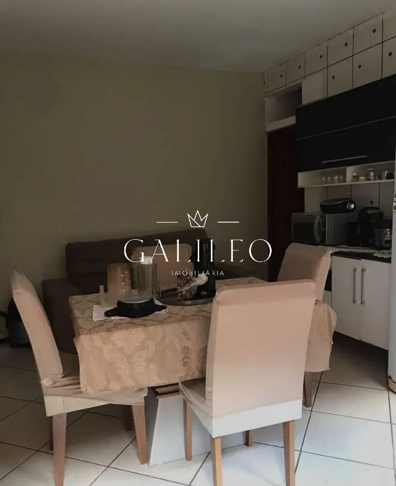Casa, 4 quartos, 175 m² - Foto 1