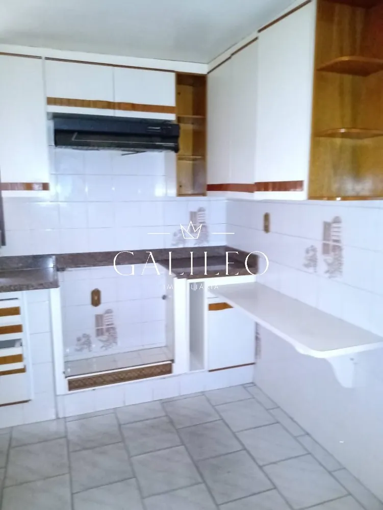 Casa, 3 quartos, 300 m² - Foto 2