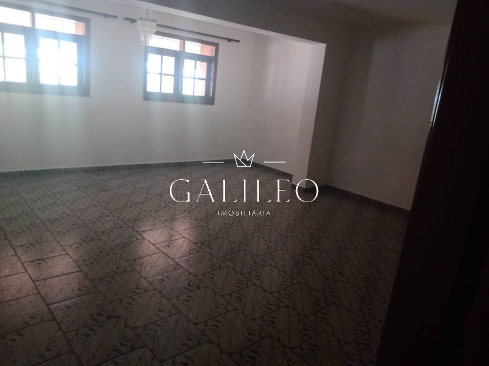 Casa, 3 quartos, 300 m² - Foto 2
