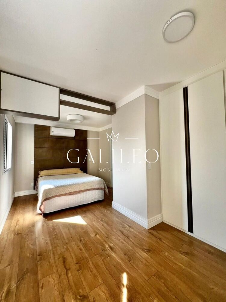 Apartamento à venda com 3 quartos, 113m² - Foto 1