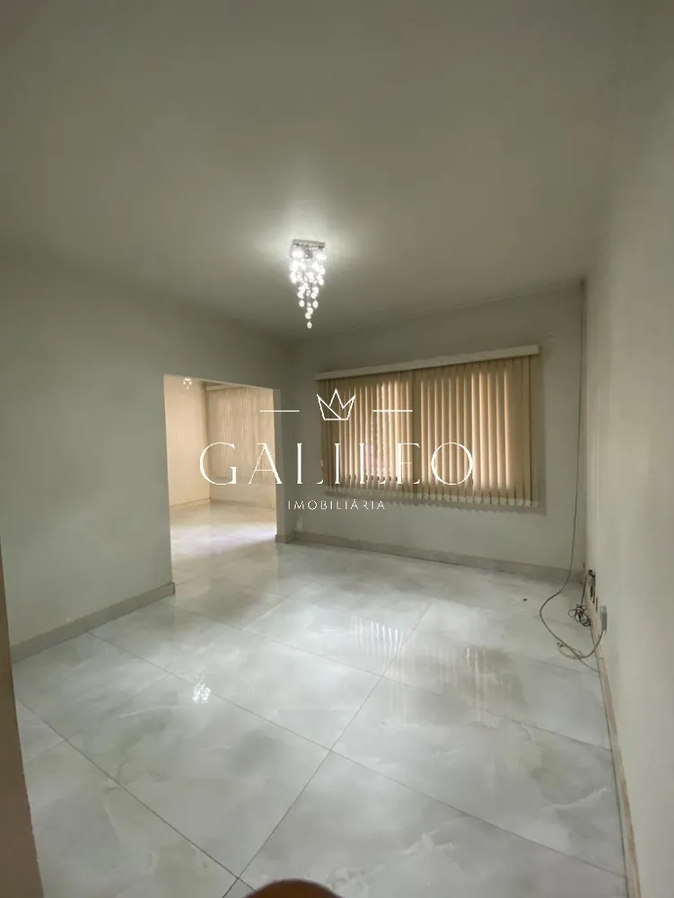 Casa, 3 quartos, 200 m² - Foto 3