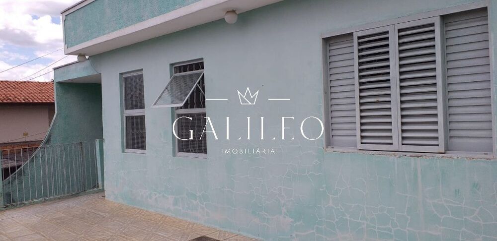 Casa, 3 quartos, 215 m² - Foto 1