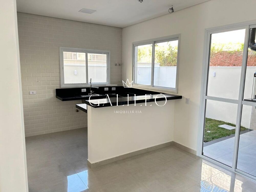 Casa, 3 quartos, 157 m² - Foto 1