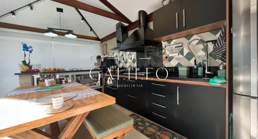 Casa, 3 quartos, 157 m² - Foto 1