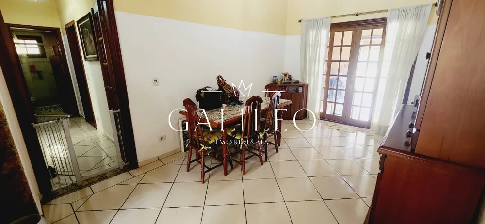 Casa, 3 quartos, 290 m² - Foto 3