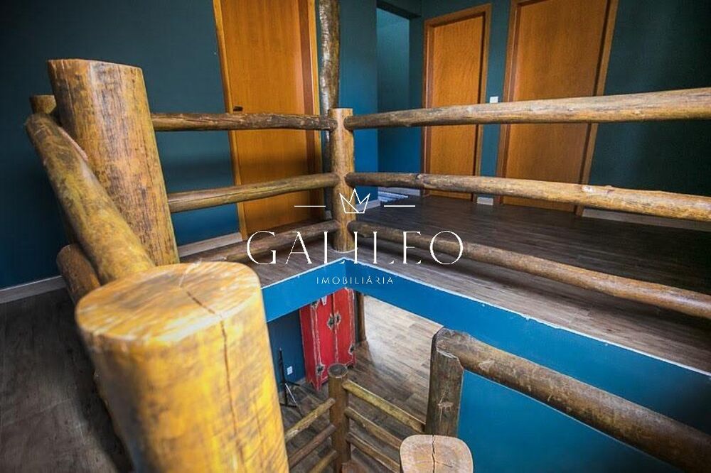 Casa à venda e aluguel com 3 quartos, 204m² - Foto 4