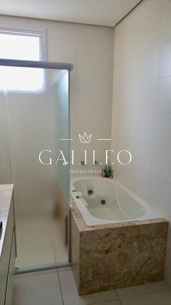 Apartamento, 3 quartos, 232 m² - Foto 4