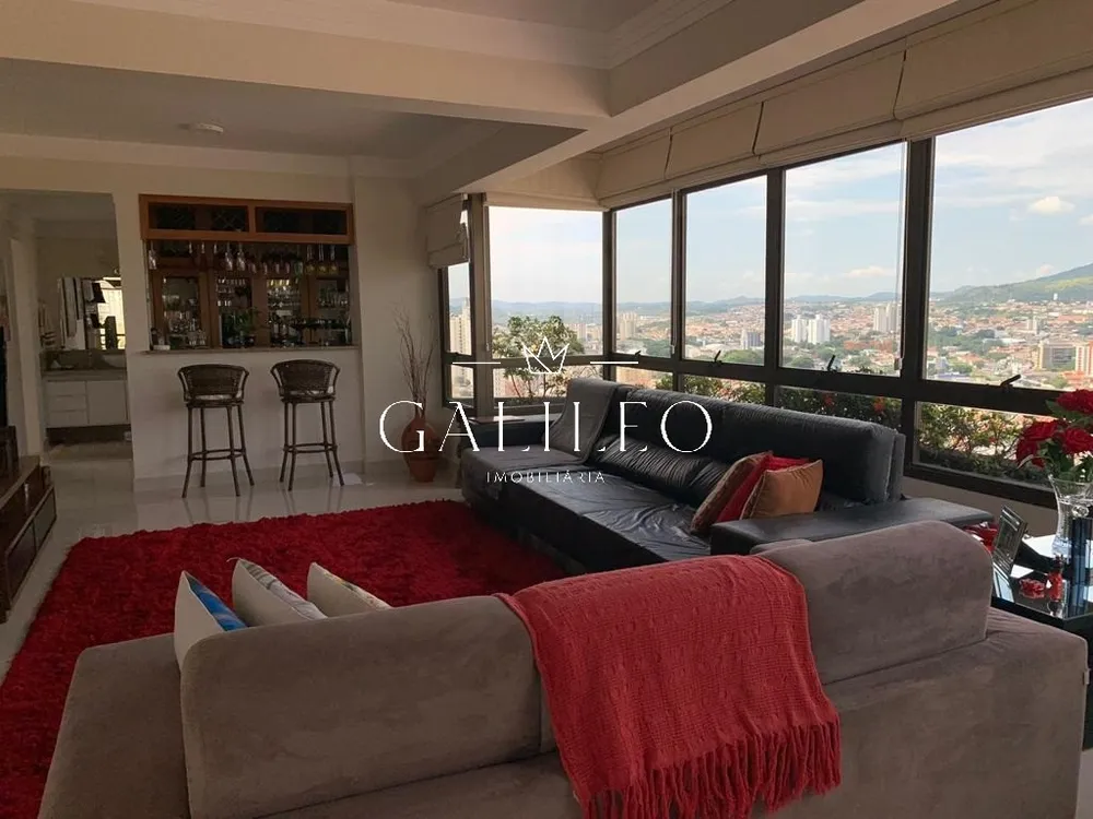 Cobertura, 3 quartos, 270 m² - Foto 1