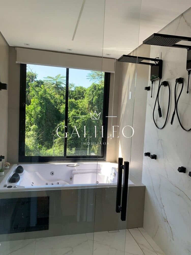 Casa, 4 quartos, 260 m² - Foto 25