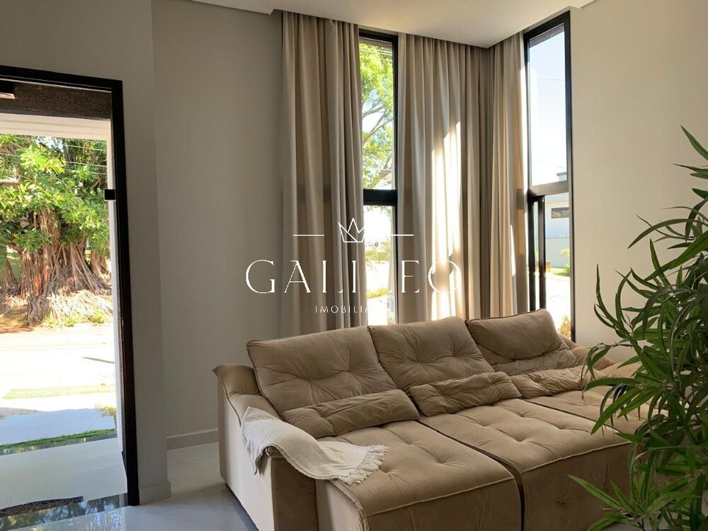 Casa, 4 quartos, 260 m² - Foto 1