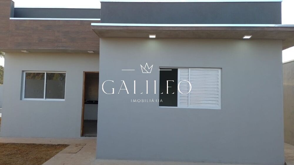 Casa à venda com 3 quartos, 110m² - Foto 1