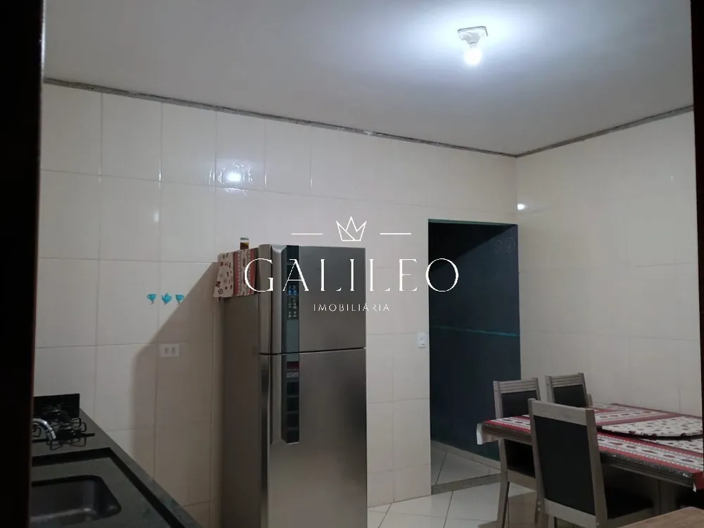 Casa, 3 quartos, 210 m² - Foto 2