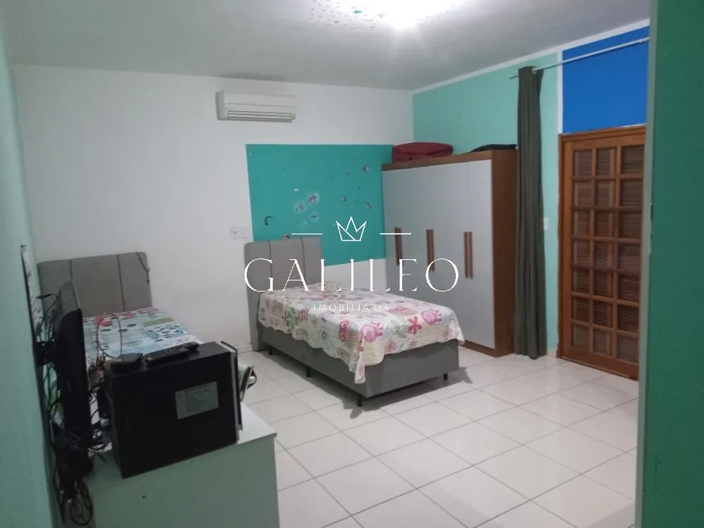 Casa, 3 quartos, 210 m² - Foto 4