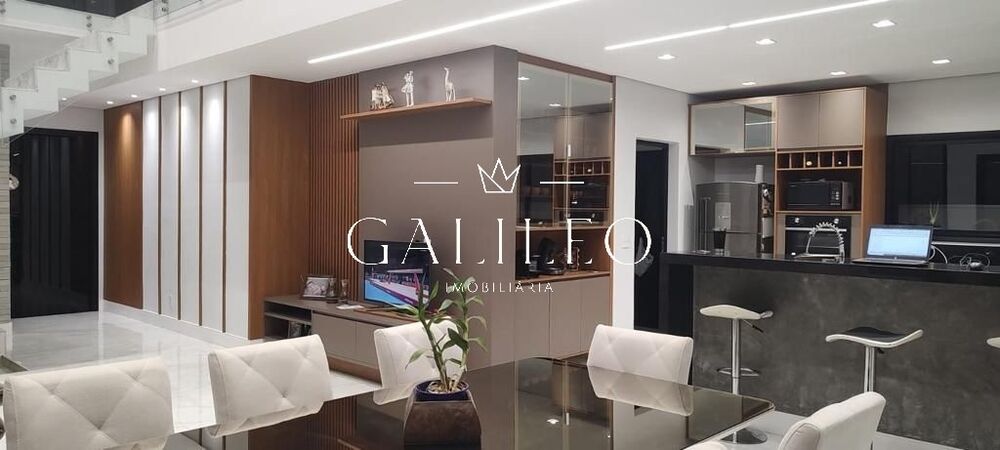 Casa, 3 quartos, 265 m² - Foto 1