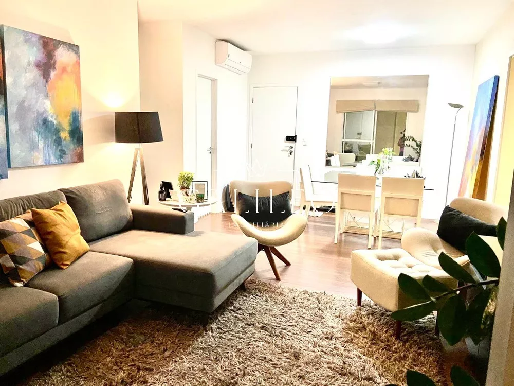 Apartamento à venda com 4 quartos, 155m² - Foto 2