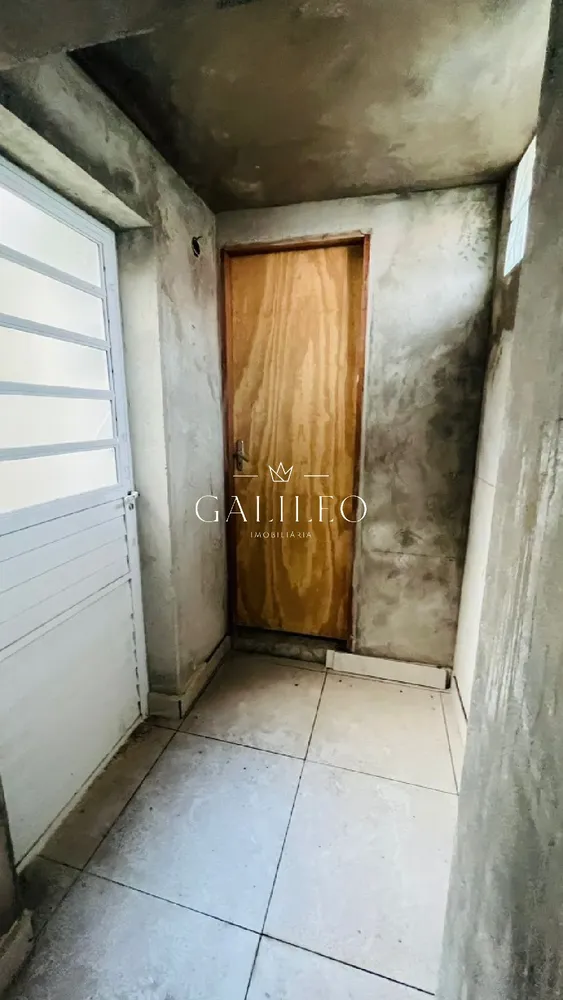Casa, 5 quartos, 303 m² - Foto 2