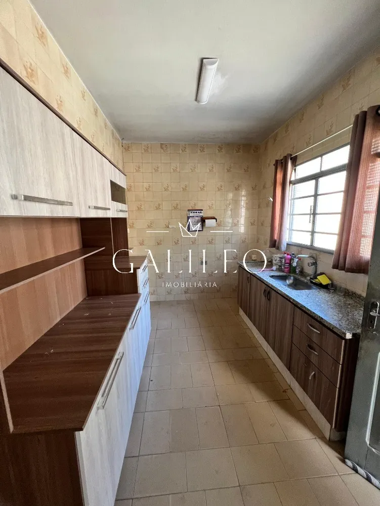 Casa, 3 quartos, 143 m² - Foto 2