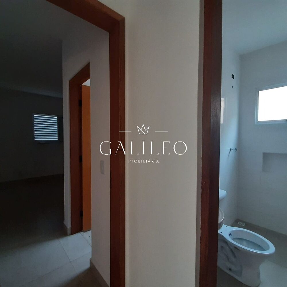 Casa à venda com 2 quartos, 78m² - Foto 9
