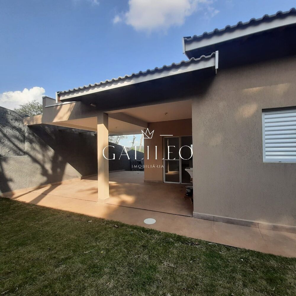 Casa à venda com 2 quartos, 78m² - Foto 1