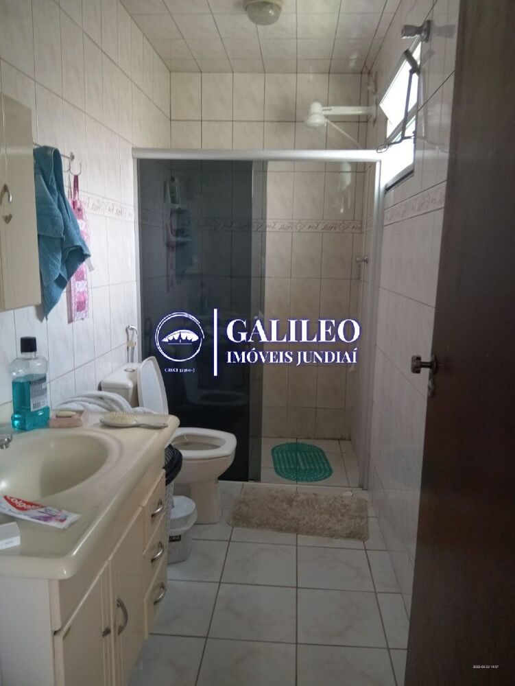 Casa à venda com 3 quartos, 193m² - Foto 2
