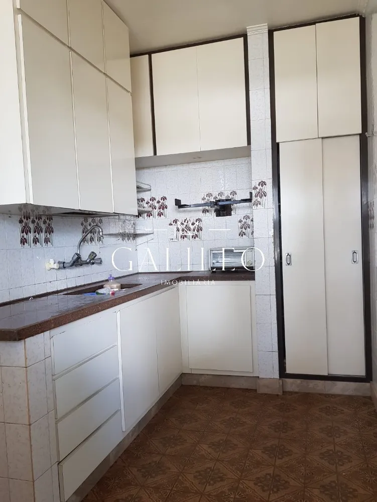 Casa, 3 quartos, 253 m² - Foto 3