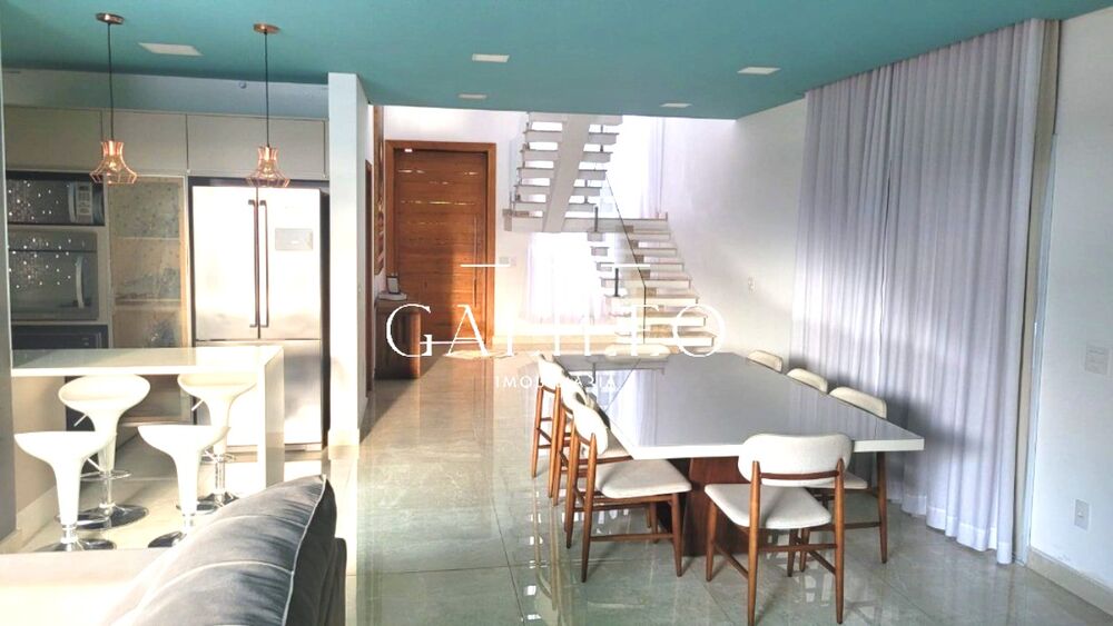 Casa, 4 quartos, 235 m² - Foto 2