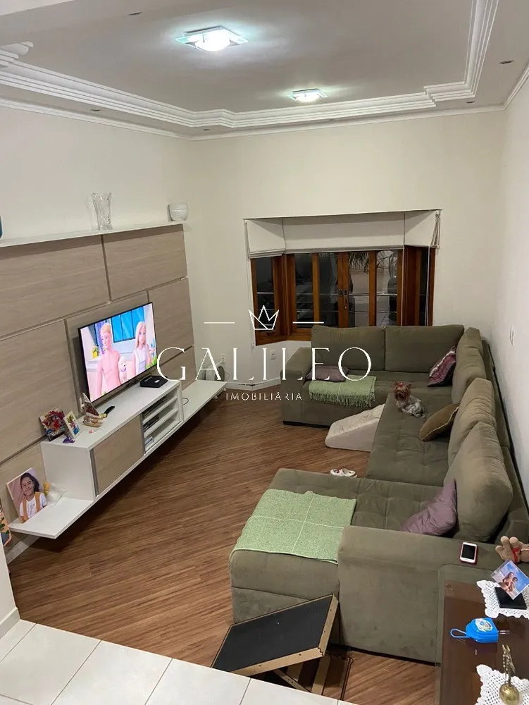 Casa, 3 quartos, 285 m² - Foto 2