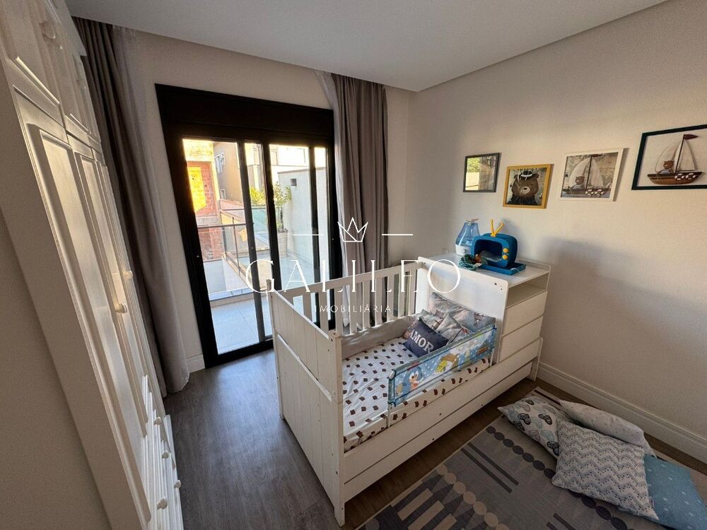 Casa, 4 quartos, 215 m² - Foto 4
