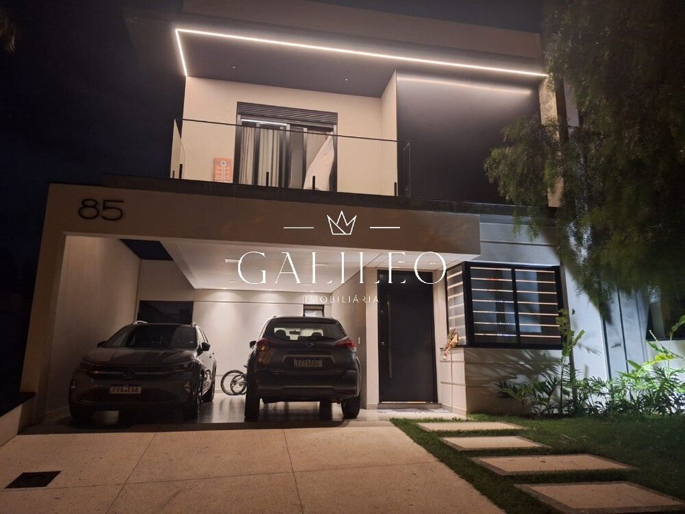 Casa, 4 quartos, 215 m² - Foto 1