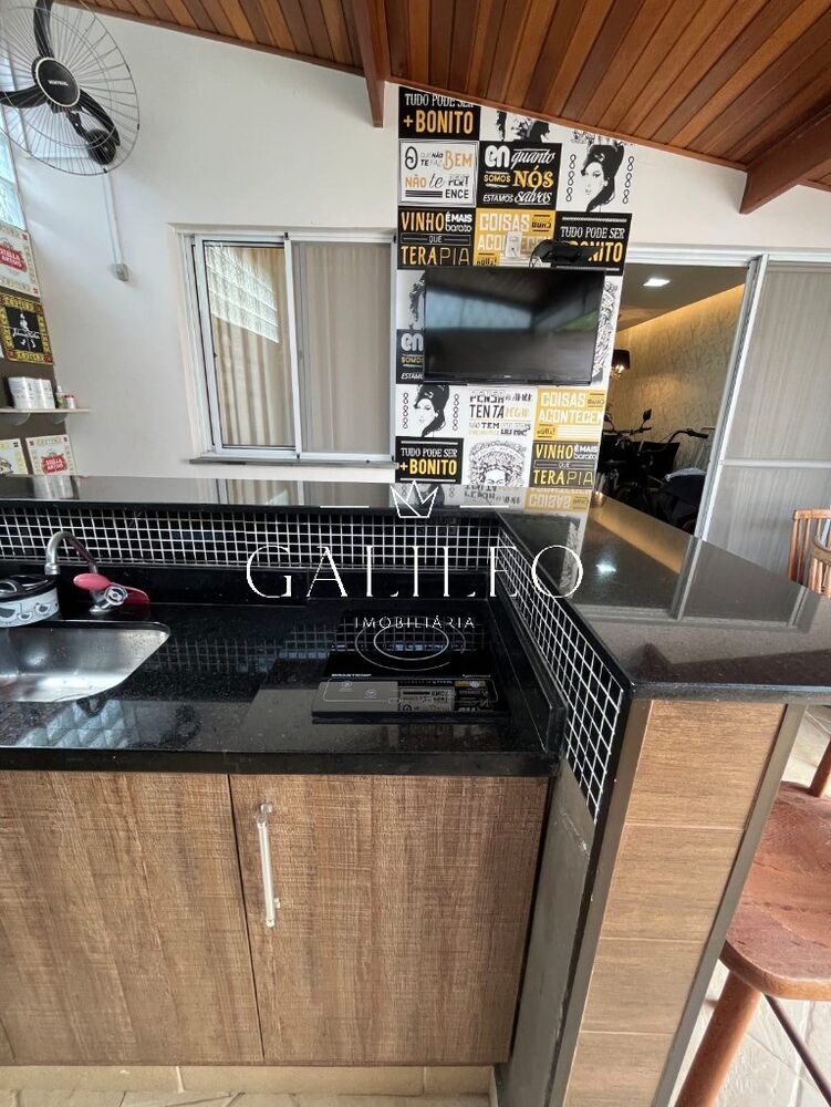 Casa à venda com 3 quartos, 85m² - Foto 14