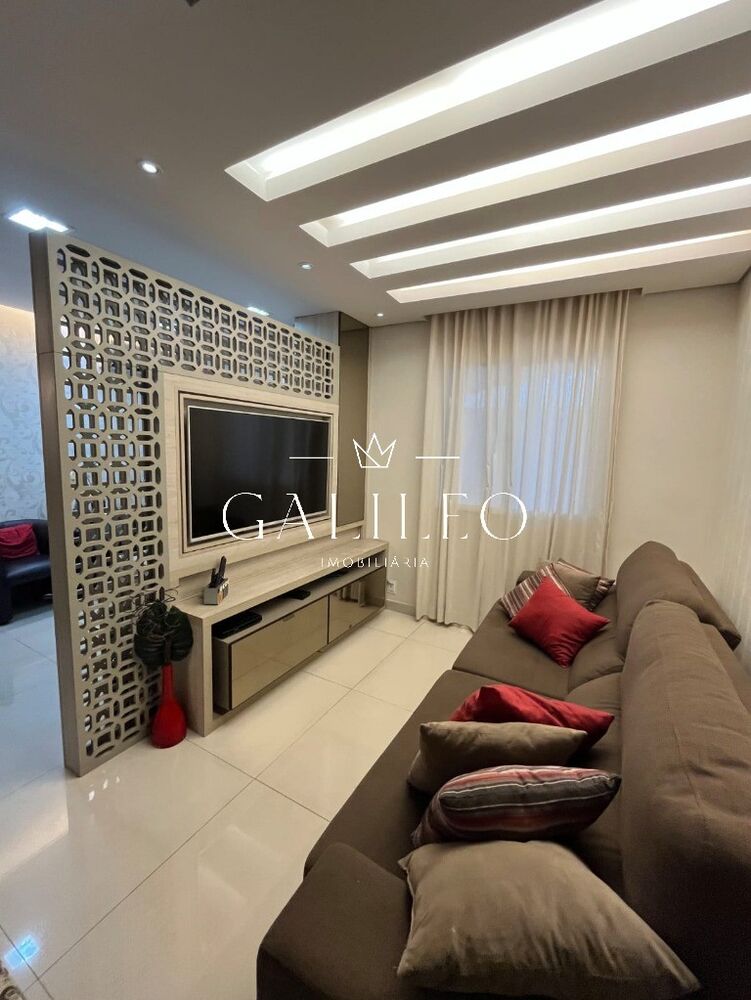 Casa à venda com 3 quartos, 85m² - Foto 1