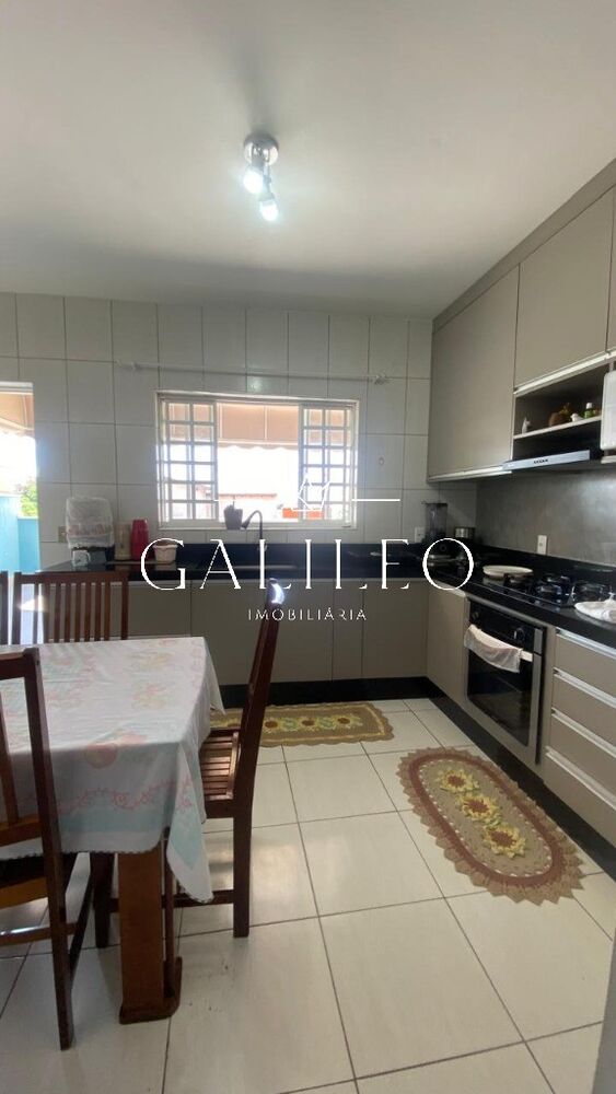 Casa, 3 quartos, 122 m² - Foto 3