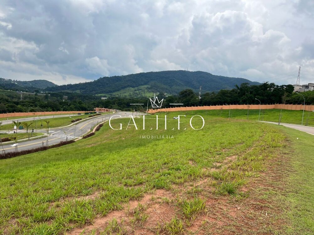 Terreno à venda, 700m² - Foto 1