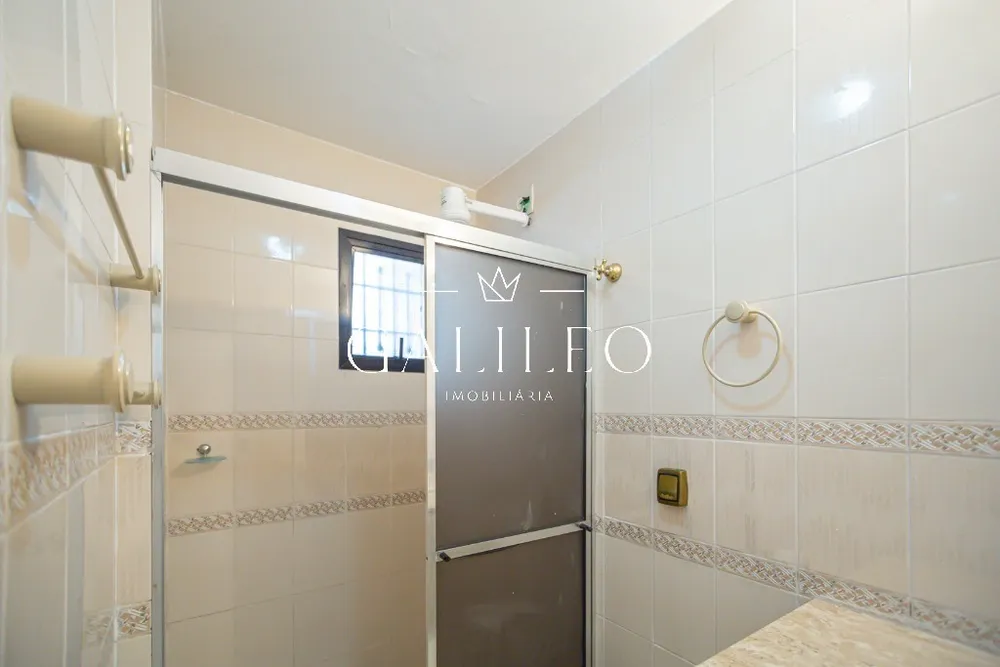Casa, 4 quartos, 240 m² - Foto 2