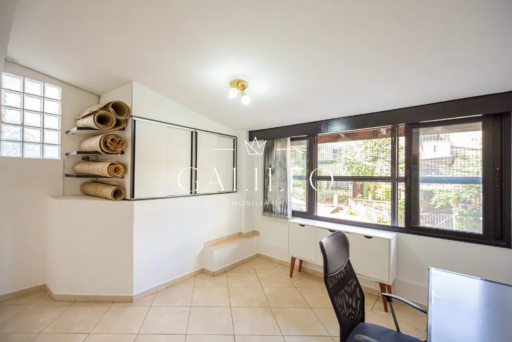 Casa, 4 quartos, 240 m² - Foto 11