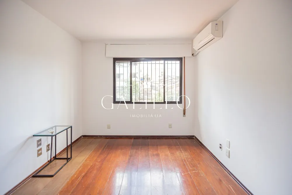 Casa, 4 quartos, 240 m² - Foto 6