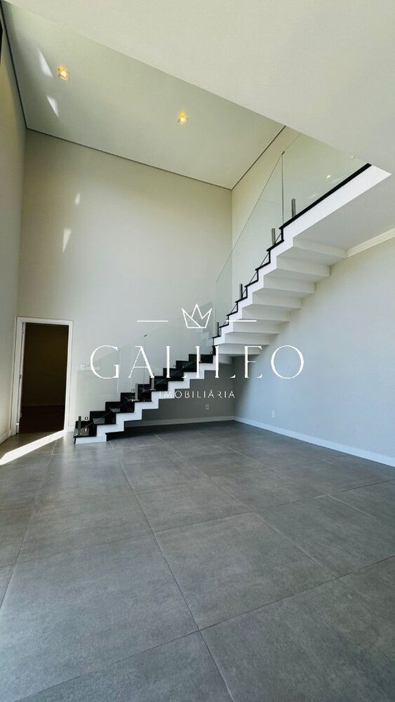 Casa, 3 quartos, 173 m² - Foto 1