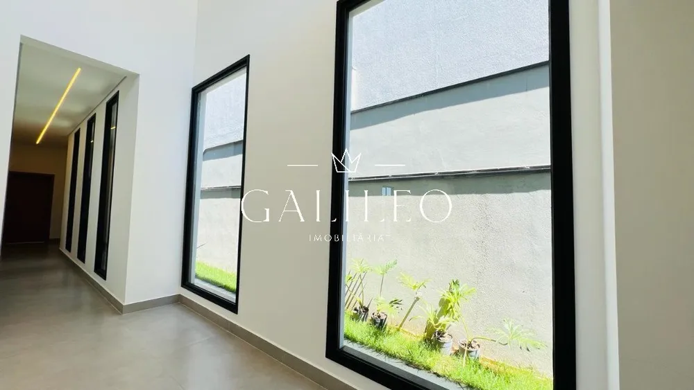 Casa, 3 quartos, 258 m² - Foto 1