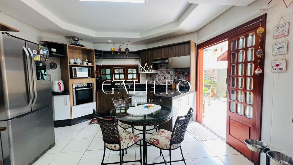 Casa, 4 quartos, 265 m² - Foto 15