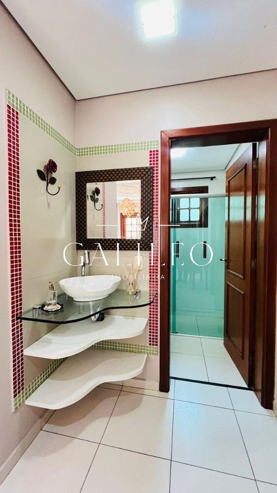 Casa, 4 quartos, 265 m² - Foto 18