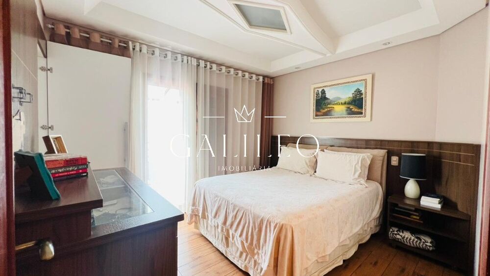 Casa, 4 quartos, 265 m² - Foto 24