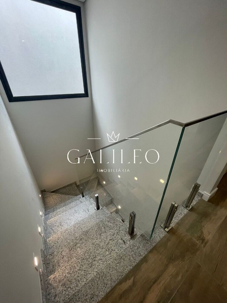 Casa, 3 quartos, 220 m² - Foto 2