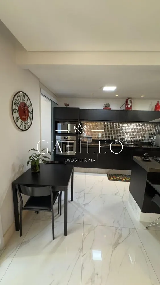 Apartamento, 3 quartos, 131 m² - Foto 1