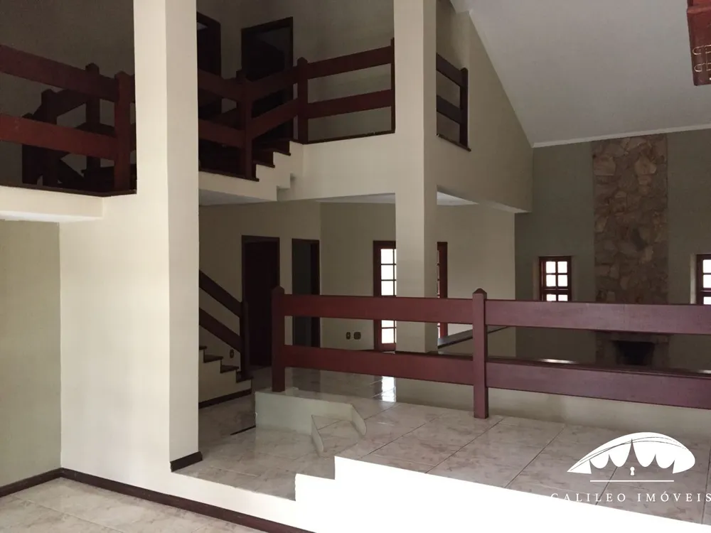 Casa, 6 quartos, 800 m² - Foto 1