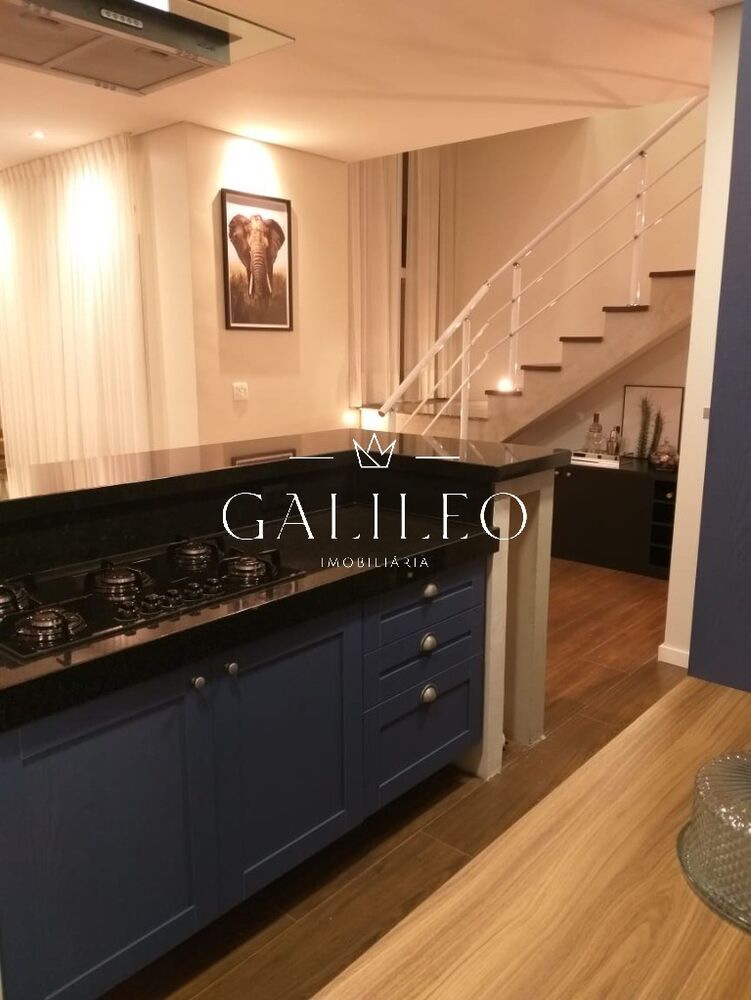 Casa, 3 quartos, 220 m² - Foto 1