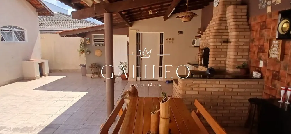 Casa, 3 quartos, 290 m² - Foto 2