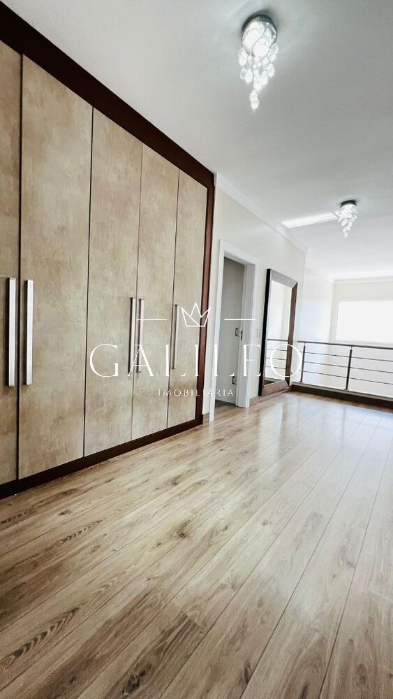 Casa, 3 quartos, 224 m² - Foto 4