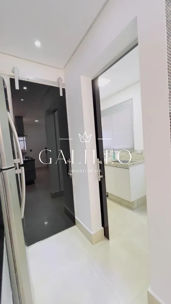 Casa, 3 quartos, 224 m² - Foto 2