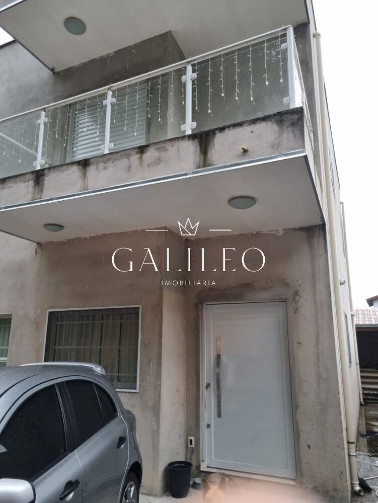 Casa à venda com 3 quartos, 200m² - Foto 4