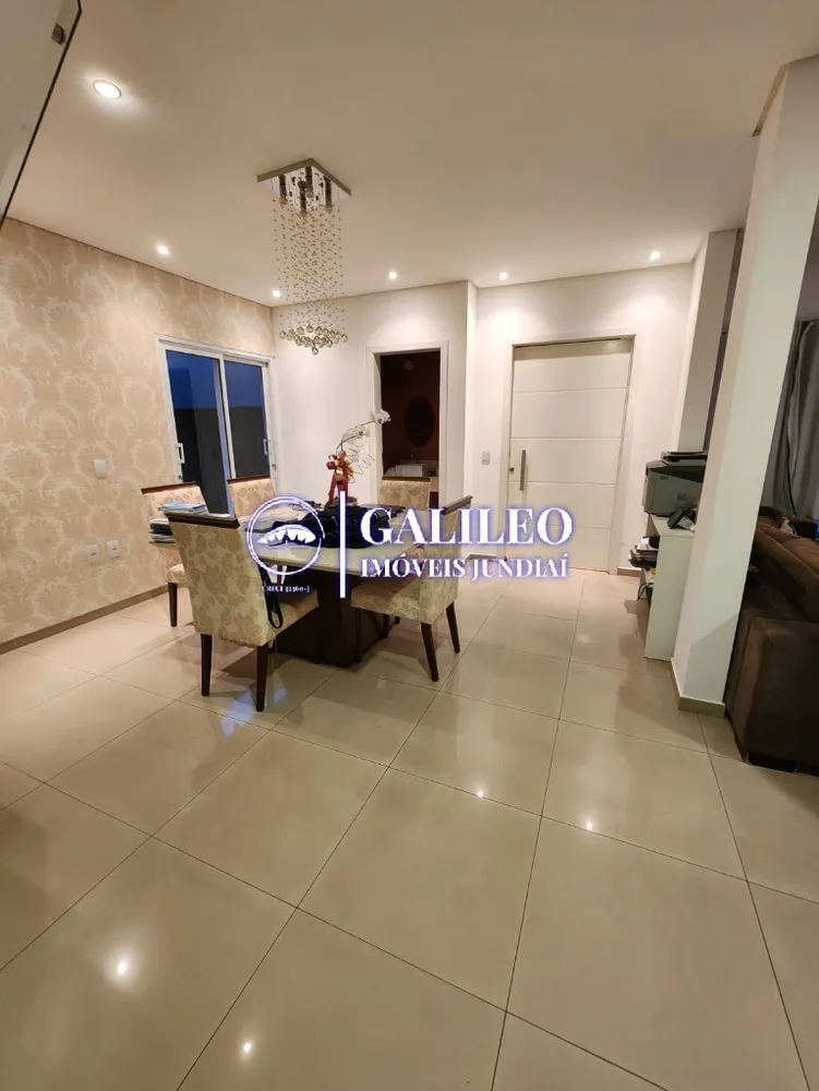 Casa, 3 quartos, 303 m² - Foto 1